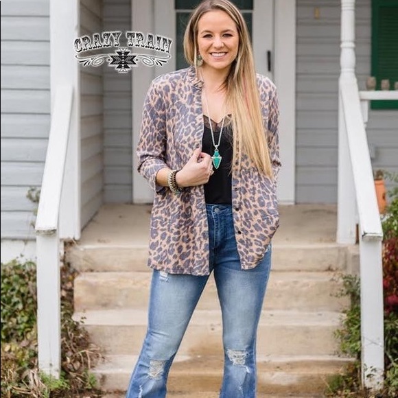 Crazy Train Tops - Crazy Train Lindsey Leopard Top!